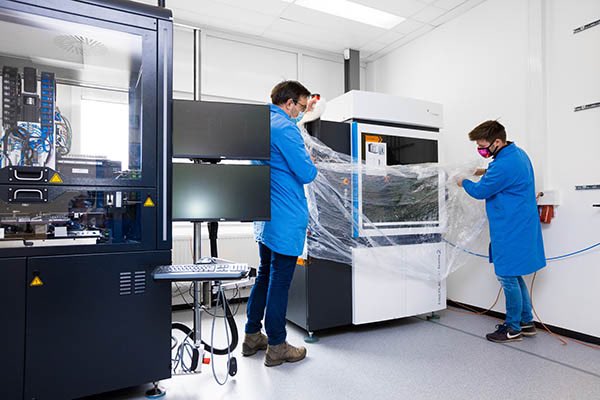 PHIX takes big step in integrated photonics and MEMS packaging business with move and further scale up to volume production 💪🏻 

We wish <a href="/PHIX_Photonics/">PHIX Photonics Assembly</a> every success with this important step in their continued growth and development: chiptechtwente.com/en/phix-takes-…
