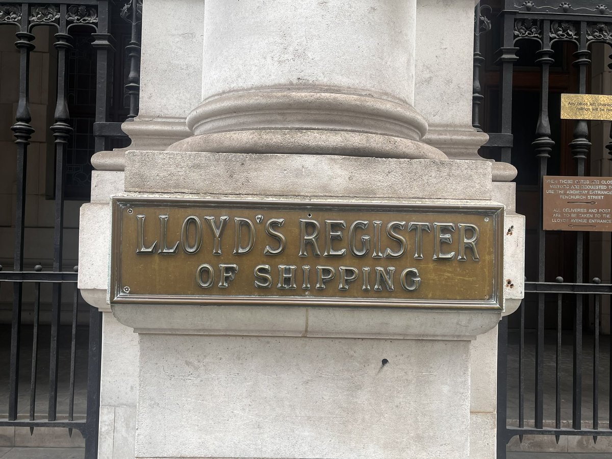 Nancy Hey tweet media