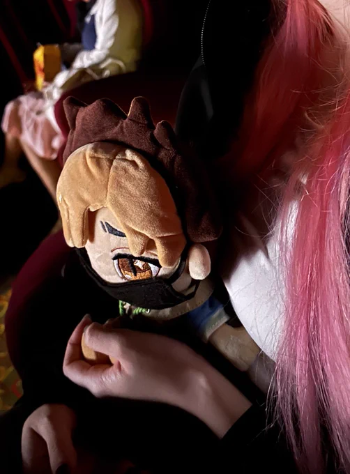 i cried, he crode, we crewed!!! naochan sees his uncles on the big screen!  