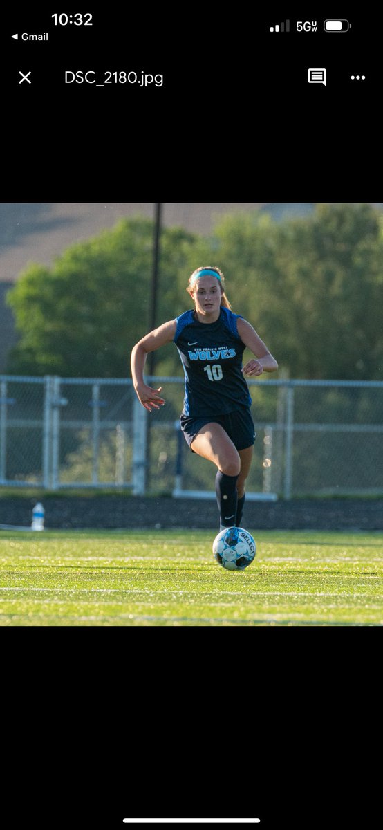 MiraPetri's tweet photo. That’s a wrap for high school! Thank you to everyone who came to cheer us on this season, along with my coaches and teammates who’ve made me a better player. See you all next year👀

@ImCollegeSoccer @ImYouthSoccer @WisconsinSoccer @PrepSoccer @SoccerMomInt @Big8Con @SPWWolves https://t.co/iujz6TEGyG