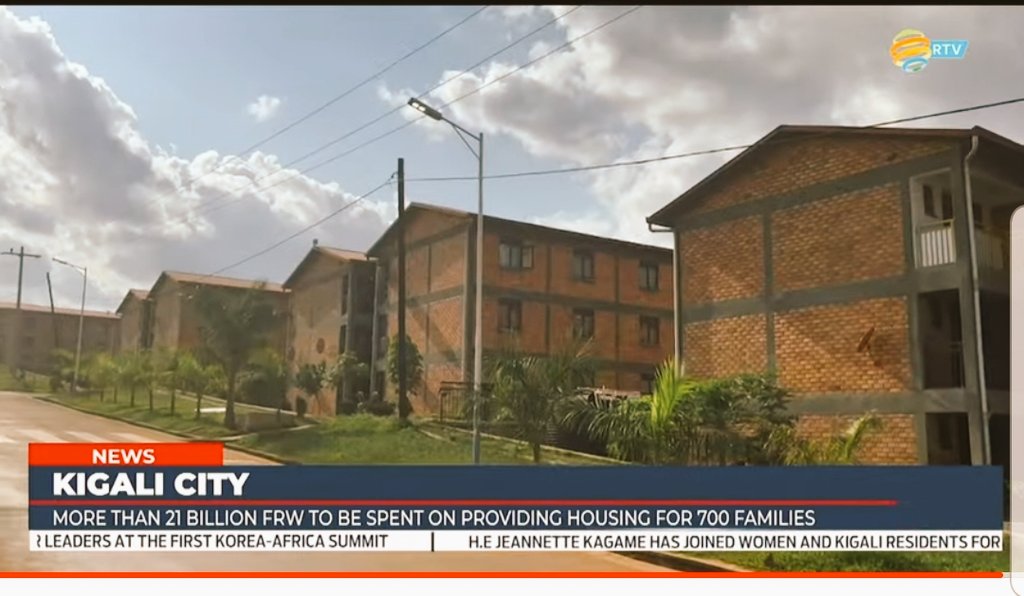 Ali_Rukaliza's tweet photo. #Rwanda_Works

City of Kigali 🇷🇼 to spend over 21 Billion Rwf on housing for 700 families. 👇

https://t.co/mfTp9XSdFm https://t.co/QbiZdG4b7D