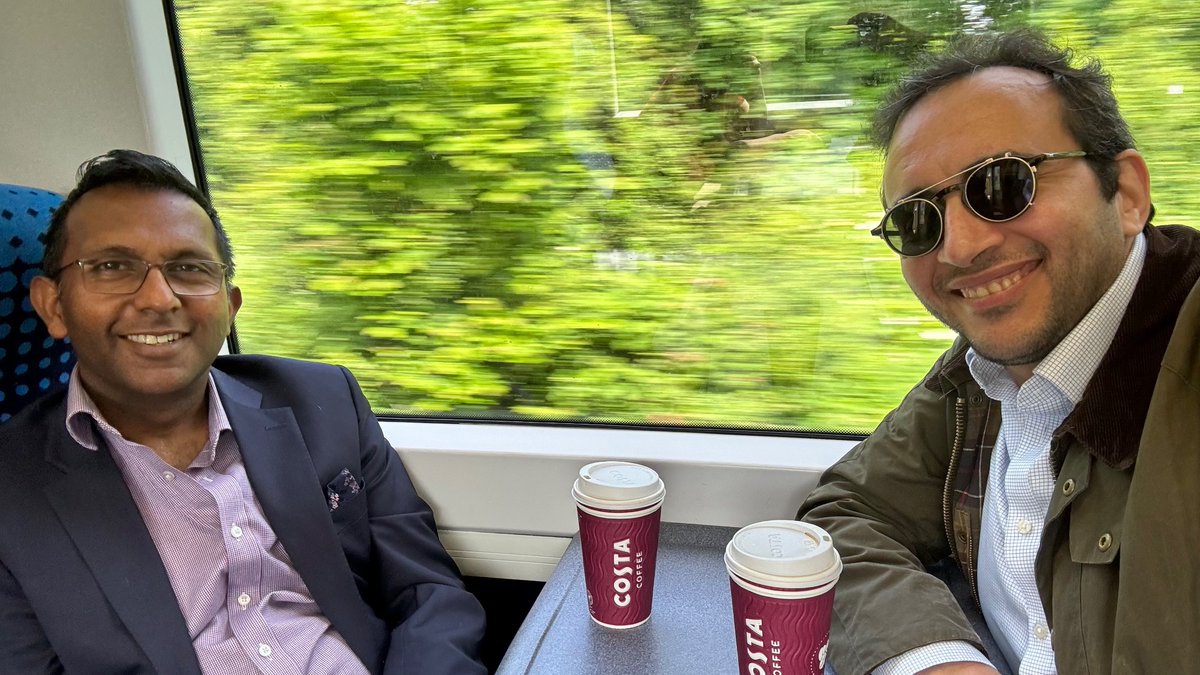 On our way to <a href="/bariatricBOMSS/">BOMSS</a>. Exciting meeting with <a href="/OKhanBariatric/">Omar Khan</a> on collaboration between <a href="/NEBSA2023/">NEBSA</a> and NBSR. 

Our early data is being presented at the UK’s foremost bariatric surgical forum #BOMSS ASM on Wednesday!