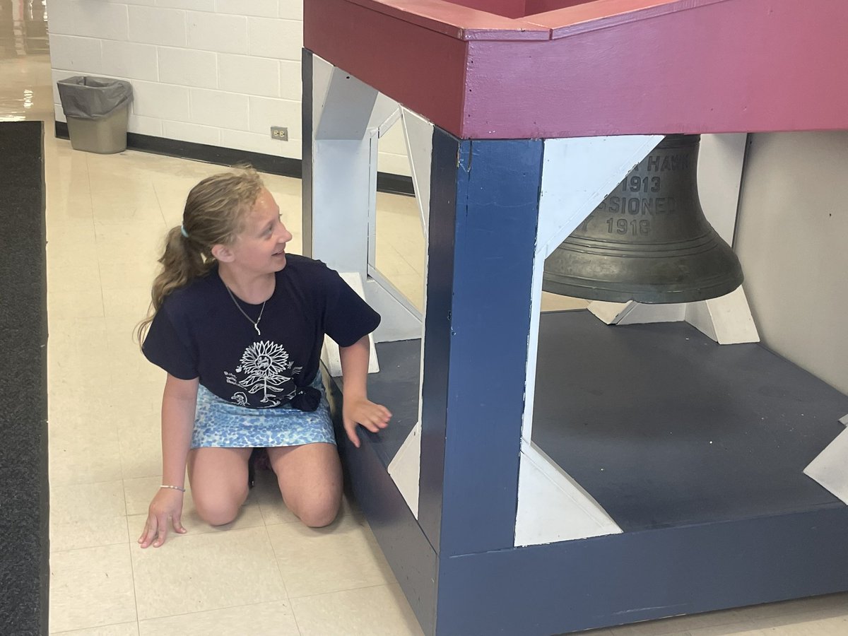 Liberty_D135's tweet photo. Our 5th graders continued the Liberty tradition of ringing the Liberty Bell! "Once a Patriot Always a Patriot"! #osd135 #Libpride https://t.co/9wO1InS8vS