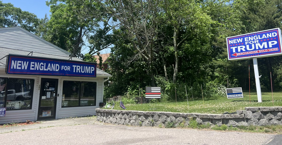 APitt264754's tweet photo. Have to give a shoutout to this good old American Trump store in a small town in Rhode Island! This guy turned his basement into this store for us to continue supporting the Patriot cause!  #MAGA #trump2024 #patriotsunite 🇺🇸 https://t.co/rFdQR3gR0R