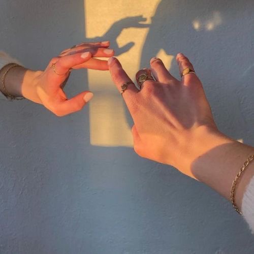 ⠀
๑ เธอและเธอ
⠀