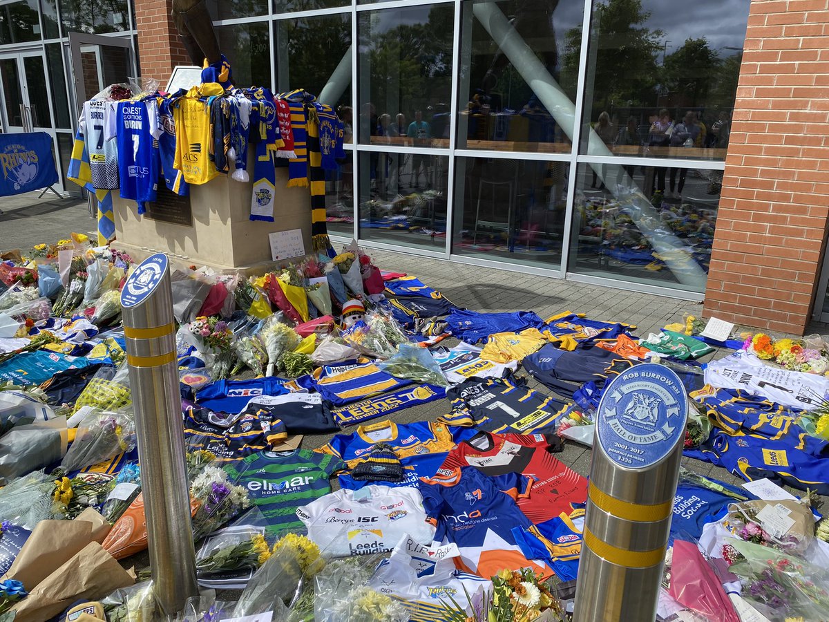 Rashers3's tweet image. 7.77 miles for our number 7 #RIPRob #BeMoreBurrow @Rob7Burrow @leedsrhinos @mndassoc