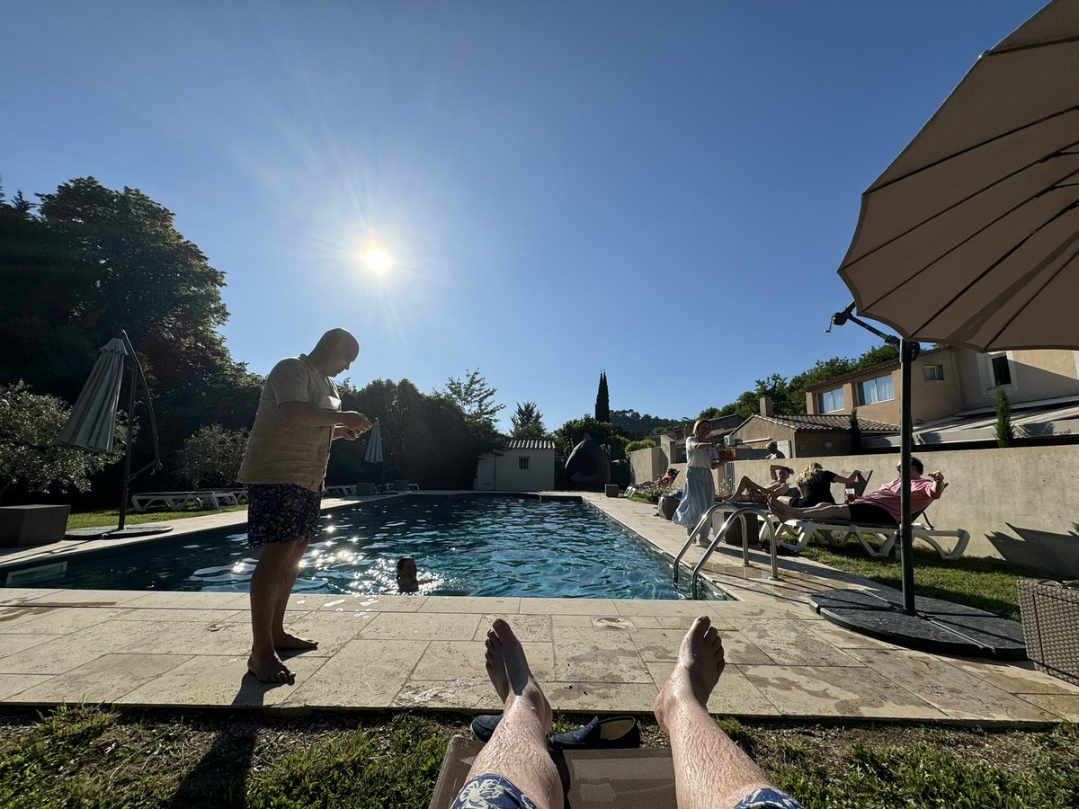 Great 1st day on <a href="/TheBuyer11/">The_Buyer</a> &amp; Luberon trip with top (fun) wine buyers. Rhone &amp; Provence’s little secret. Great quality white, rose red wines.Fresh. Fruity. And light. Good time with <a href="/JGravesy/">John Graves</a> <a href="/EastStreetWines/">East Street Wine Co</a> <a href="/redlionandsun/">Red Lion and Sun</a> Katy at <a href="/TheOxfordWineCo/">The Oxford Wine Company</a> <a href="/IanWharton2/">ianwharton</a> <a href="/julietdoughty/">Juliet Slater</a>