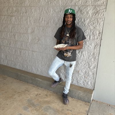 playboyrichy's tweet photo. #NewProfilePic https://t.co/RBzUk1RFEr