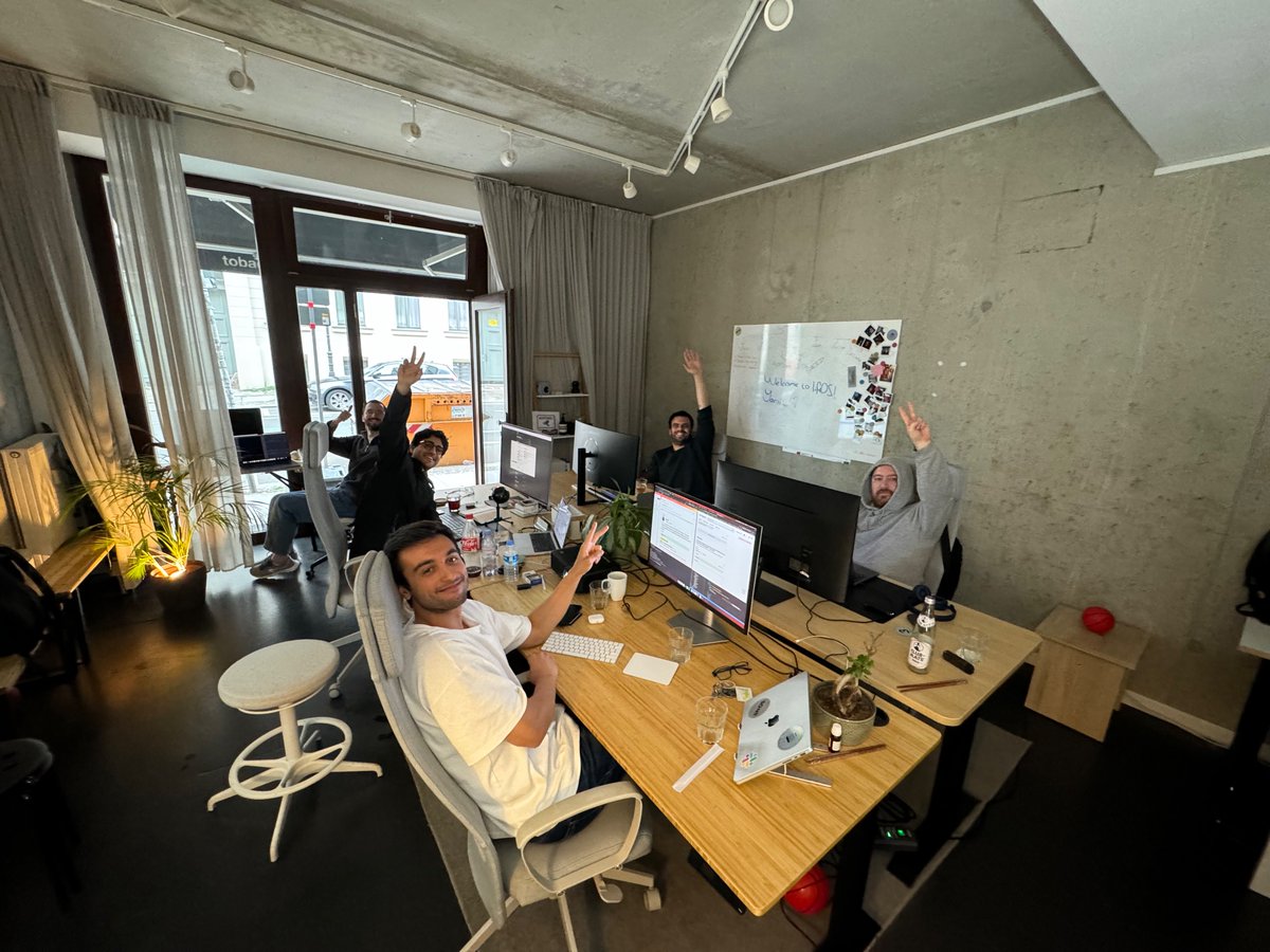 Team <a href="/getliftOS/">liftOS</a> having a solid launch day 🧿