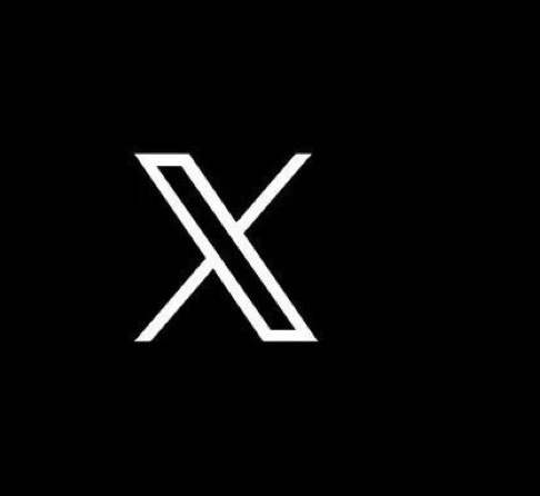 MDNnewss's tweet photo. Twitter/ X announces they are officially allowing adult content https://t.co/MzJH6ntnHu