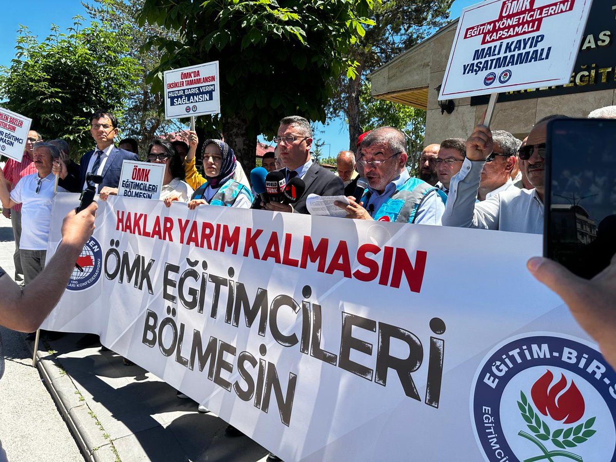 #OMKEgitimcileriBolmesin

<a href="/RTErdogan/">Recep Tayyip Erdoğan</a>
<a href="/dbdevletbahceli/">Devlet Bahçeli</a>
<a href="/Yusuf__Tekin/">Yusuf Tekin</a>
<a href="/memetsimsek/">Mehmet Simsek</a>
<a href="/_aliyalcin_/">Ali YALÇIN</a>