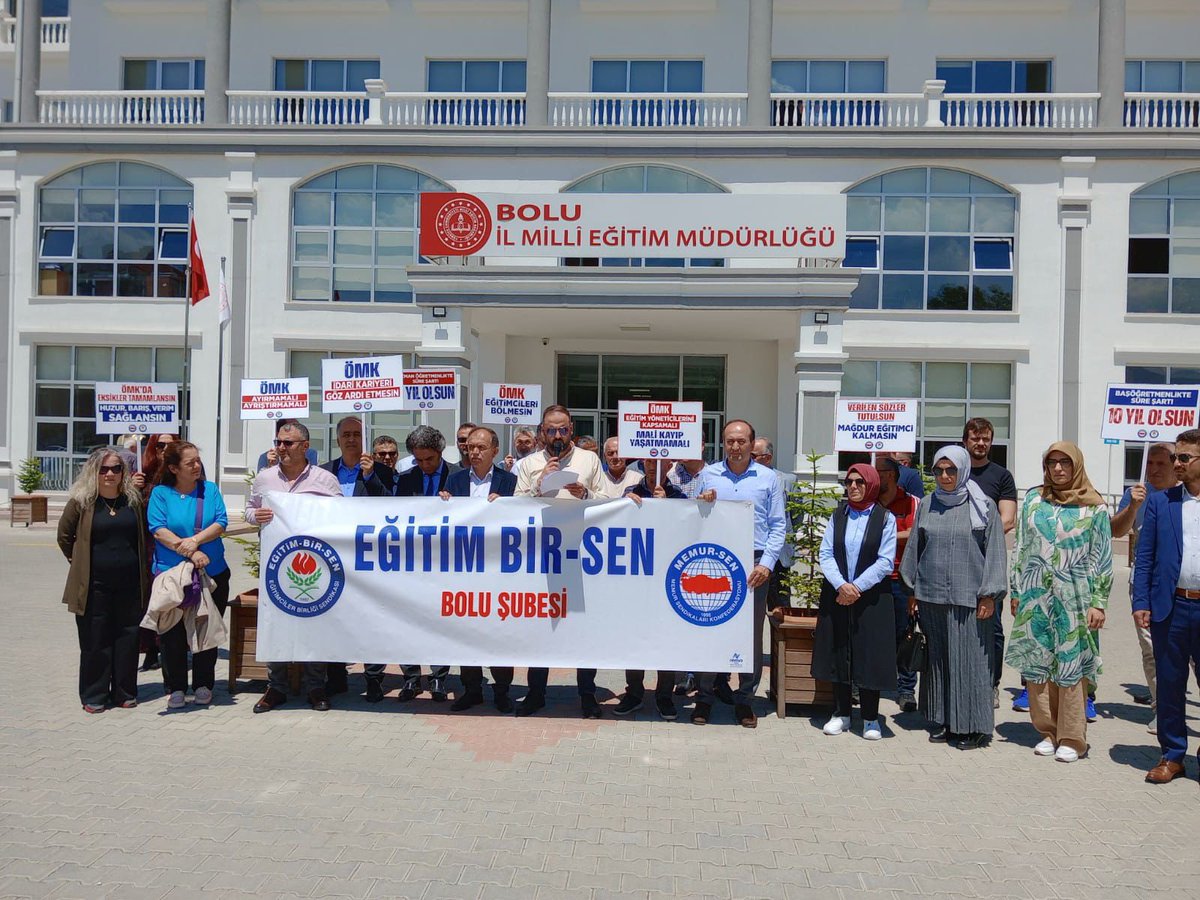 Öğretmenlik Meslek Kanunu içerisinde yer almayan;

☑️ Şube Müdürleri
☑️ İlçe Müdürleri
☑️ İl Müdür Yardımcıları
☑️ Eğitim Müfettişleri

#OMKEgitimcileriBolmesin
diye meydanlardan ses yükselttiler.

<a href="/RTErdogan/">Recep Tayyip Erdoğan</a>
<a href="/dbdevletbahceli/">Devlet Bahçeli</a>
<a href="/Yusuf__Tekin/">Yusuf Tekin</a>
<a href="/memetsimsek/">Mehmet Simsek</a>
<a href="/_aliyalcin_/">Ali YALÇIN</a>

BOLU