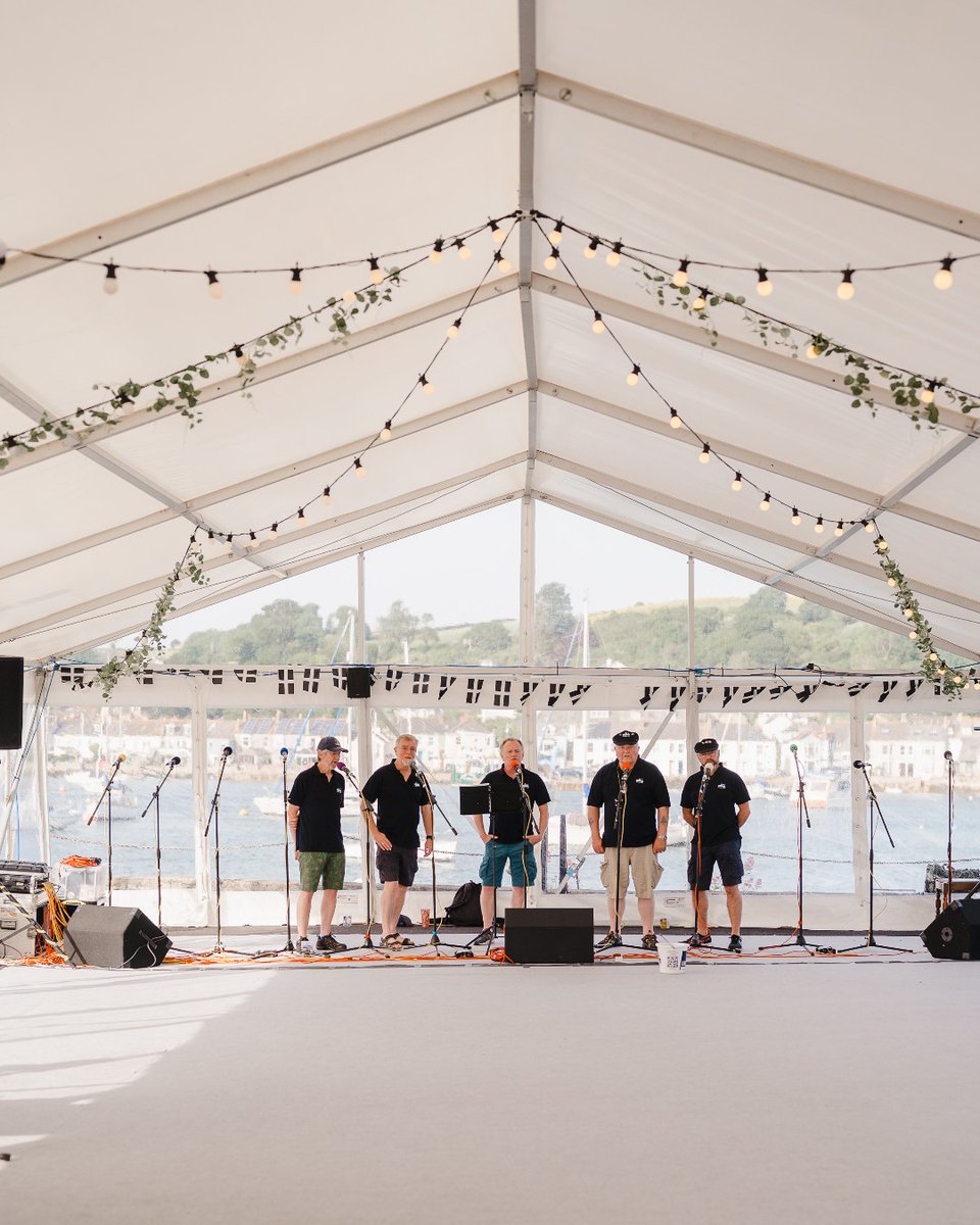 The Working Boat tweet media