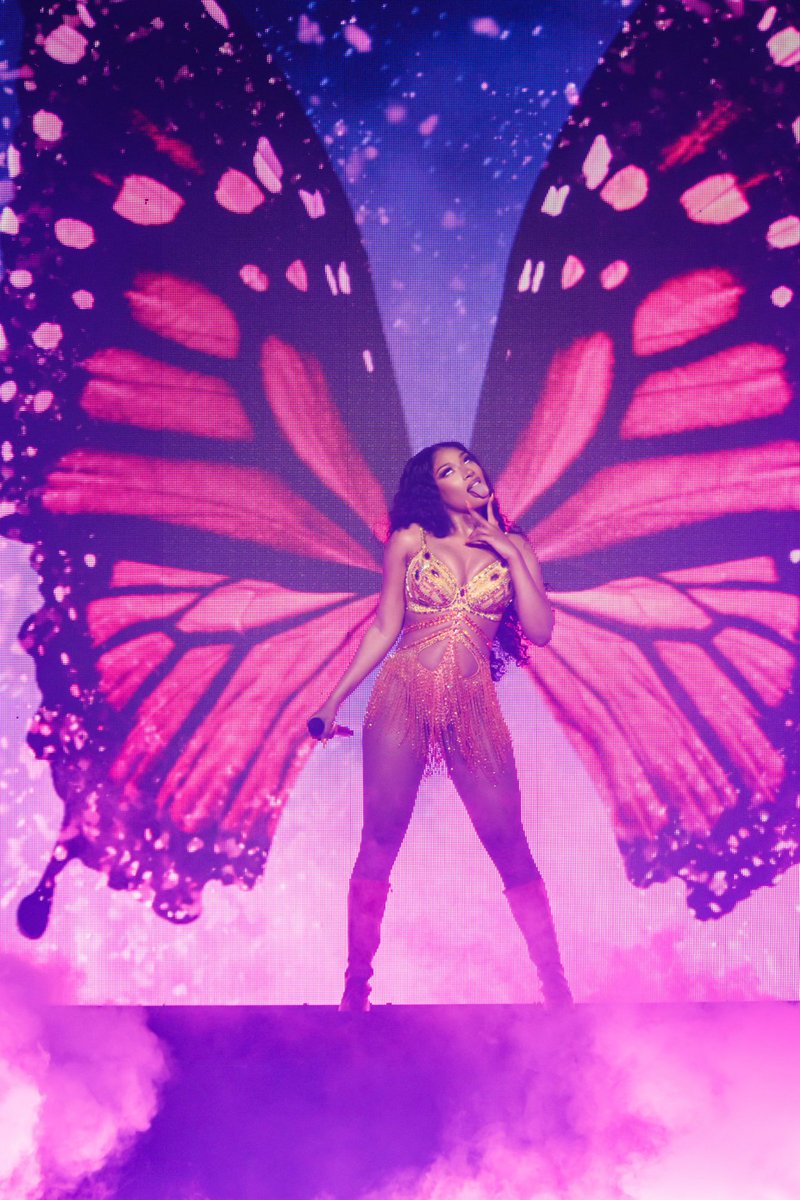 theestallion's tweet photo. ATL NIGHT ONE 🔥🔥🔥 make sure you pre save my new album “MEGAN” dropping 6.28  https://t.co/zPhkzh2hFS ☀️ 
#hotgirlsummertour https://t.co/m2qvYBvgb1