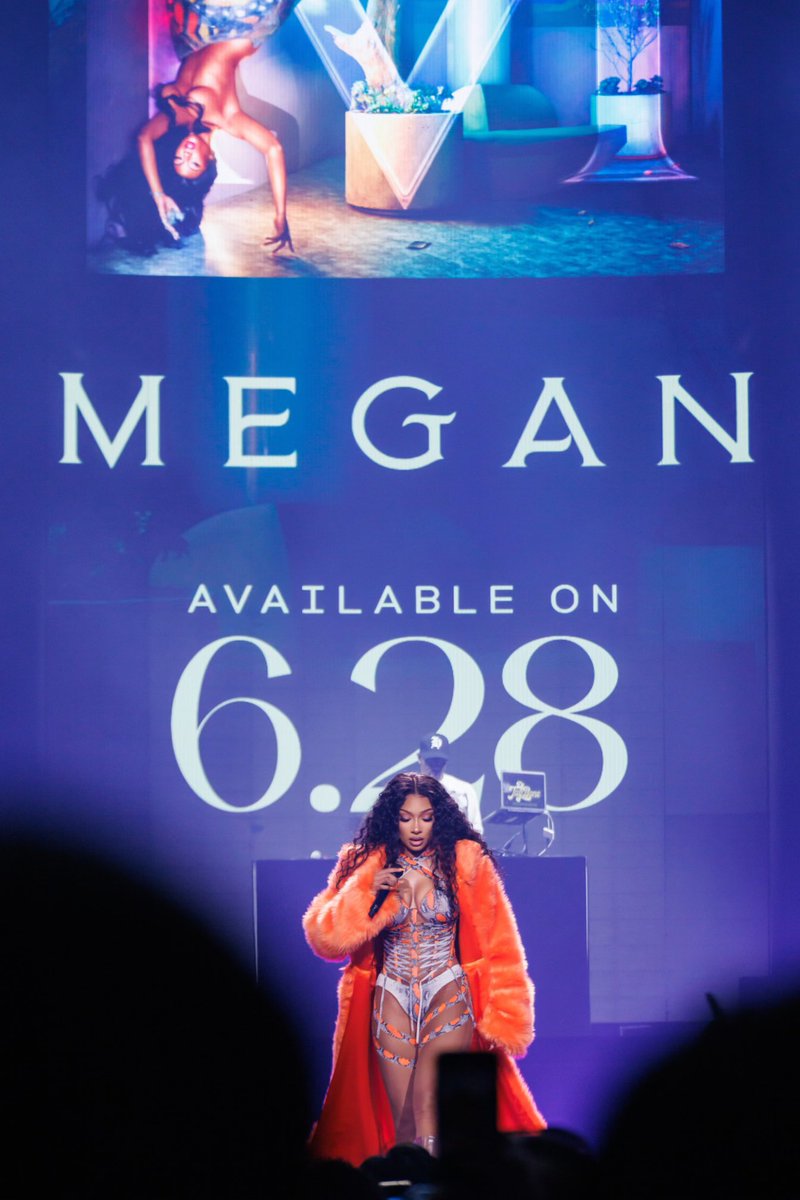 theestallion's tweet photo. ATL NIGHT ONE 🔥🔥🔥 make sure you pre save my new album “MEGAN” dropping 6.28  https://t.co/zPhkzh2hFS ☀️ 
#hotgirlsummertour https://t.co/m2qvYBvgb1