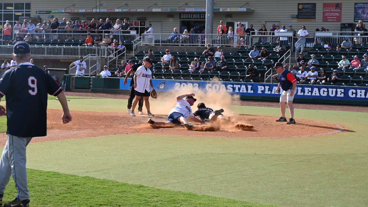 RCSD's tweet image. 🏆 We did it! RCSD won 5-0 against LCSD in our charity softball game for the USO! Huge thanks to everyone who supported and cheered us on. Together, we’re making a difference! 💙⚾🇺🇸 #RCSD #LCSD #CharitySoftball #USO #CommunityFirst