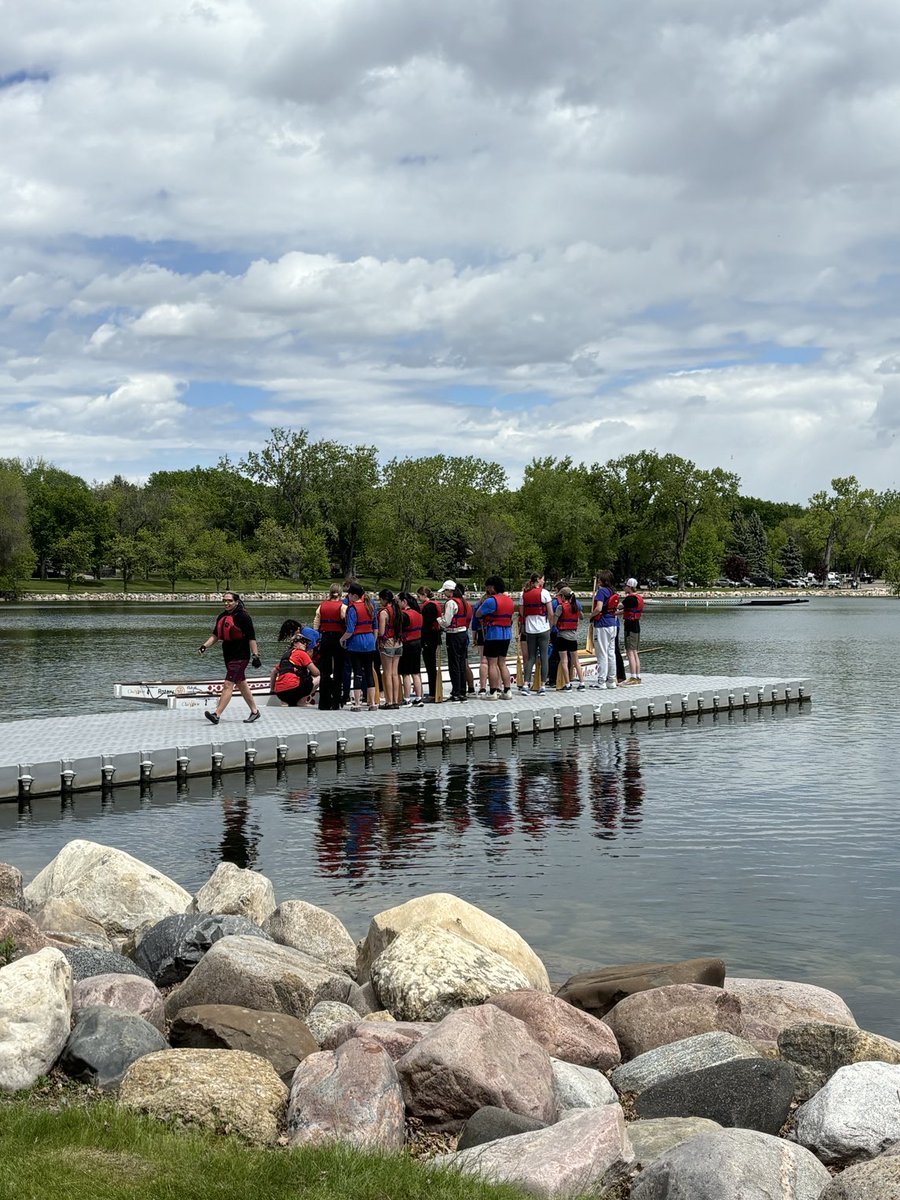 YawneyDeb's tweet photo. The CCH Dragon Boat team is back on the water! CCH will be running two boats again this year. They have two on-water practices under their belt with two more to go before competing in the Dragon Boat Festival weekend June 21-23. https://t.co/AuAFRirlBW
