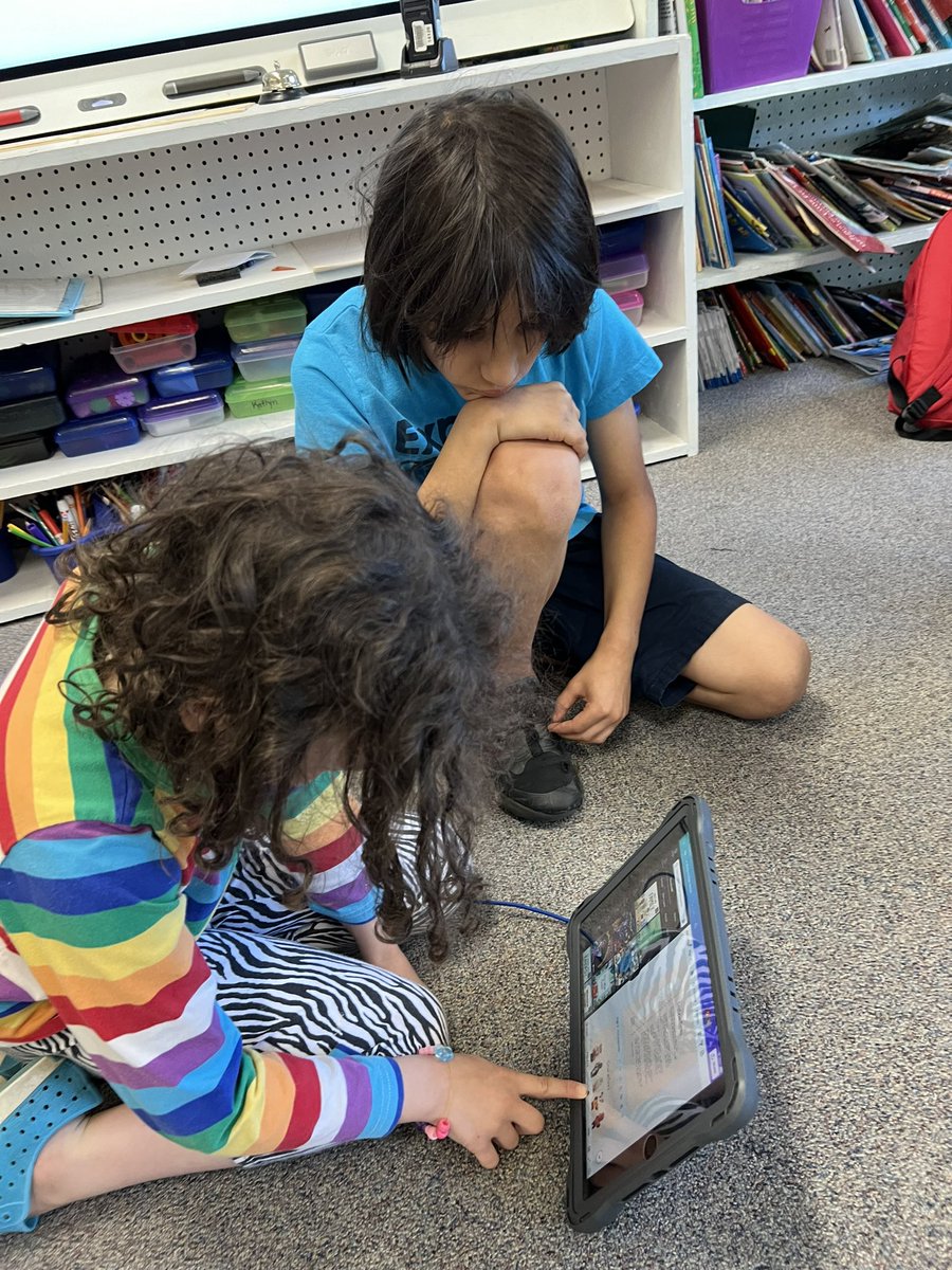 LilaLibrarian's tweet photo. Teamed up with an amazing first grade teacher to create an interactive choice board on @Seesaw! Ss dove into digital storytelling, choosing projects from @ChatterPixI, @canva, and #iMotion! Creations proudly shared on @Seesaw! 
#StudentChoice #SeesawMagic https://t.co/30KKd5Bcun