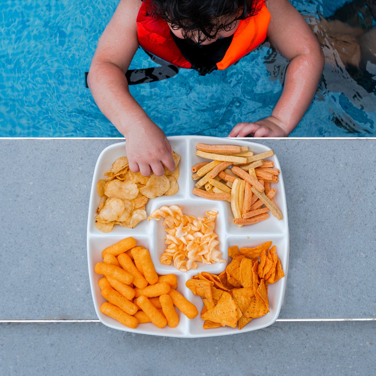 kitcoarabia's tweet photo. الناس اللي ما تستغنى عن كتكو بكل لحظة، نحبكم 😌🧡
 The taste of summer ☀ https://t.co/qadLivSawo