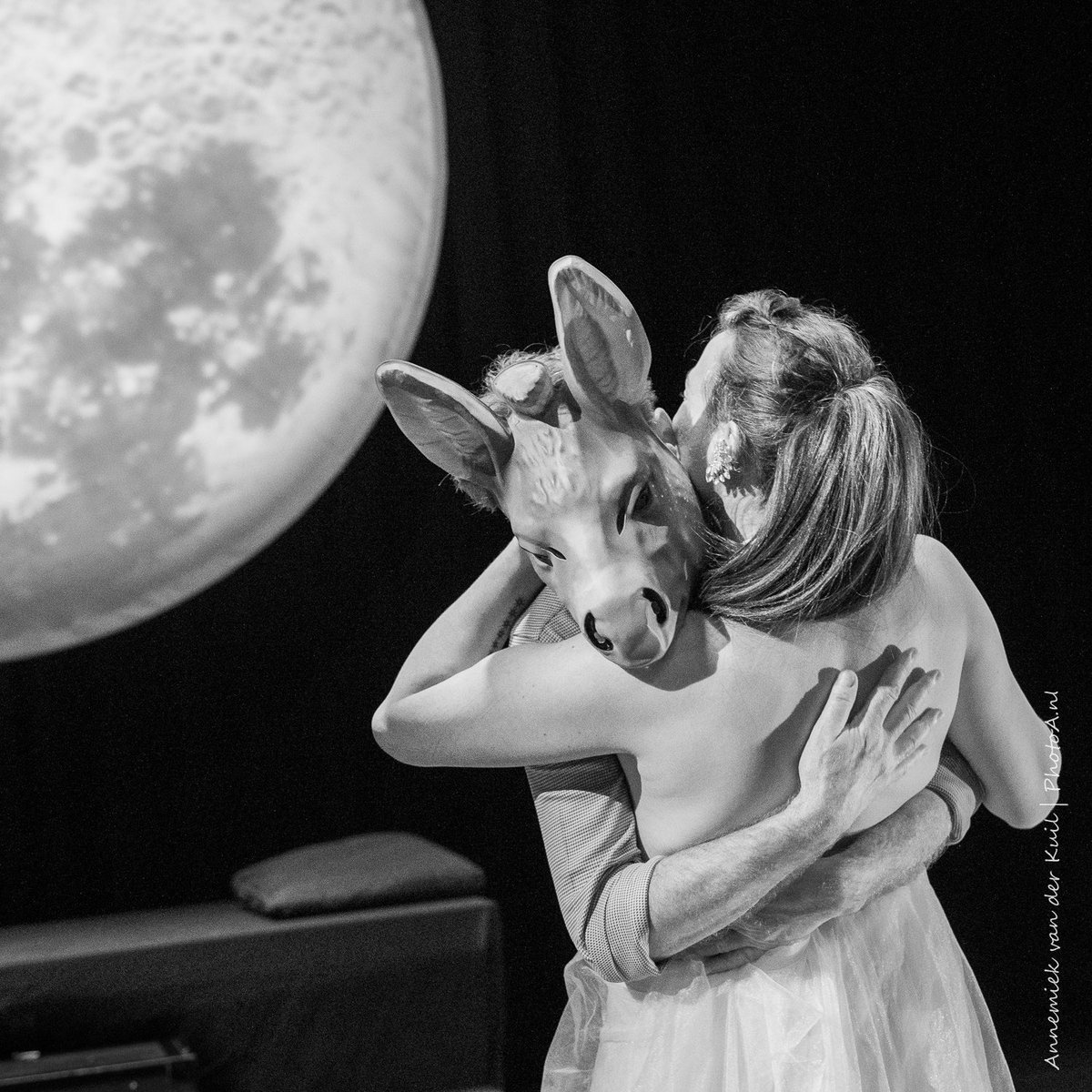 Pak jij de allerlaatste kaartjes voor Een Midzomernachtdroom? Za 9 jun #Amsterdam Theaterhuis. Of kies vr 6 of zo 9 jun. #Shakespeare. theatergroep-troost.nl