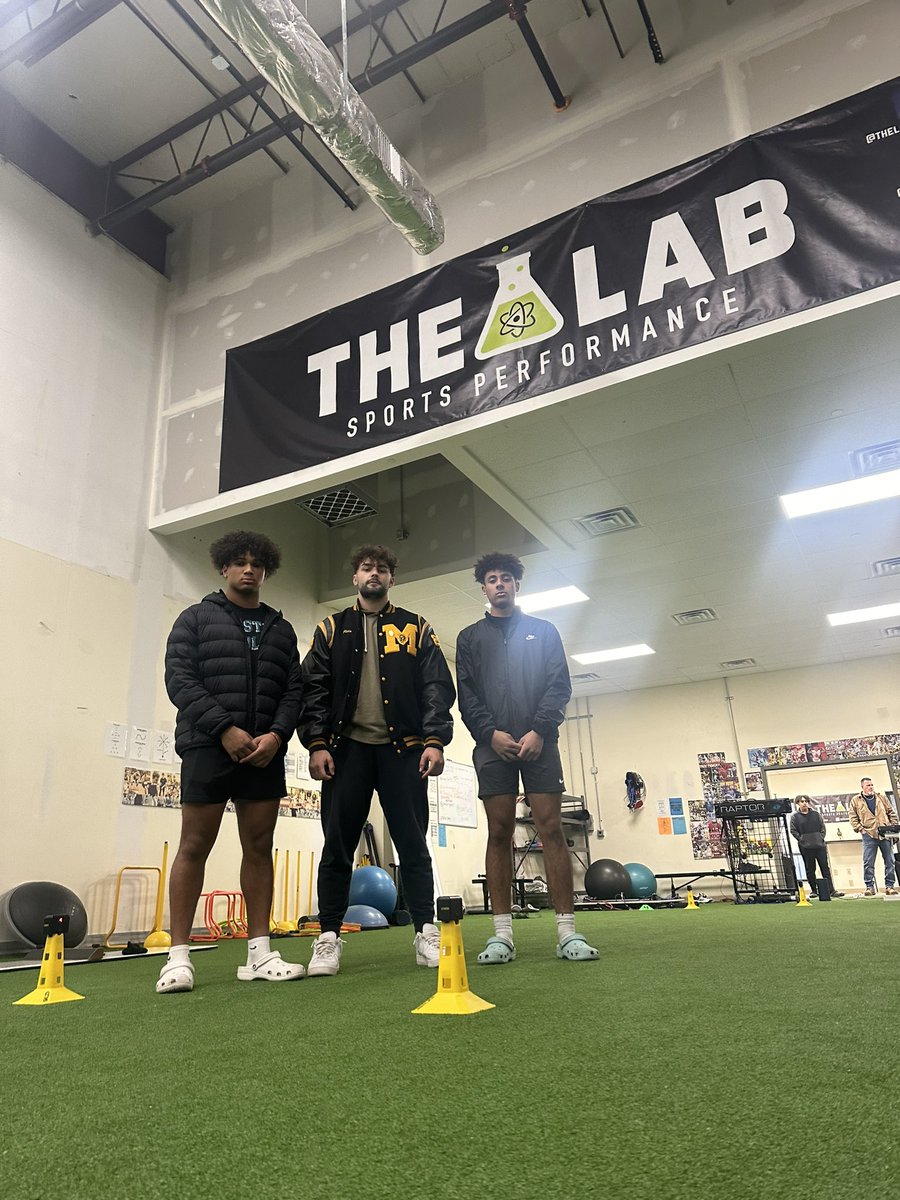 𝙏𝙝𝙚 𝙇𝙖𝙗 ™ ꜰᴏᴏᴛʙᴀʟʟ tweet media