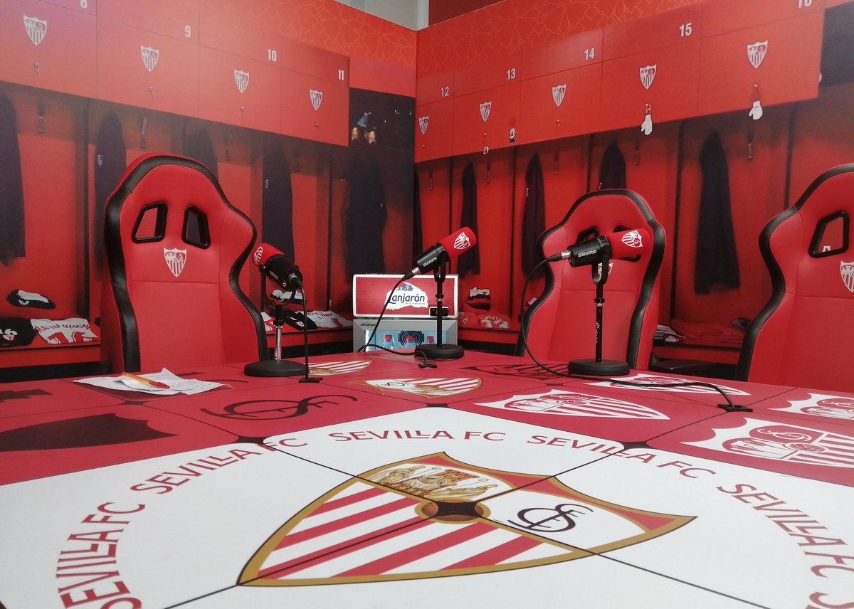 LaCanteraSFCRad's tweet photo. Un lunes más tu programa de cantera en #SFCRadio y en el Canal de Twitch del Sevilla FC. Todo preparado...
¡Te esperamos a partir de las 19.30 horas. No faltes!
#CanteraSevillaFC ⚪🔴 https://t.co/j84Y2ItbMY
