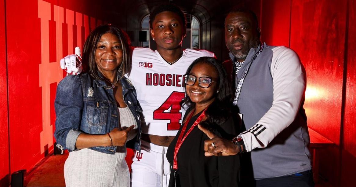 GDPsports's tweet photo. Grayson DB Jaylen Bell Commits to Indiana #GwinnettFB https://t.co/qI7qjTOarJ https://t.co/JBcTAy1ucs
