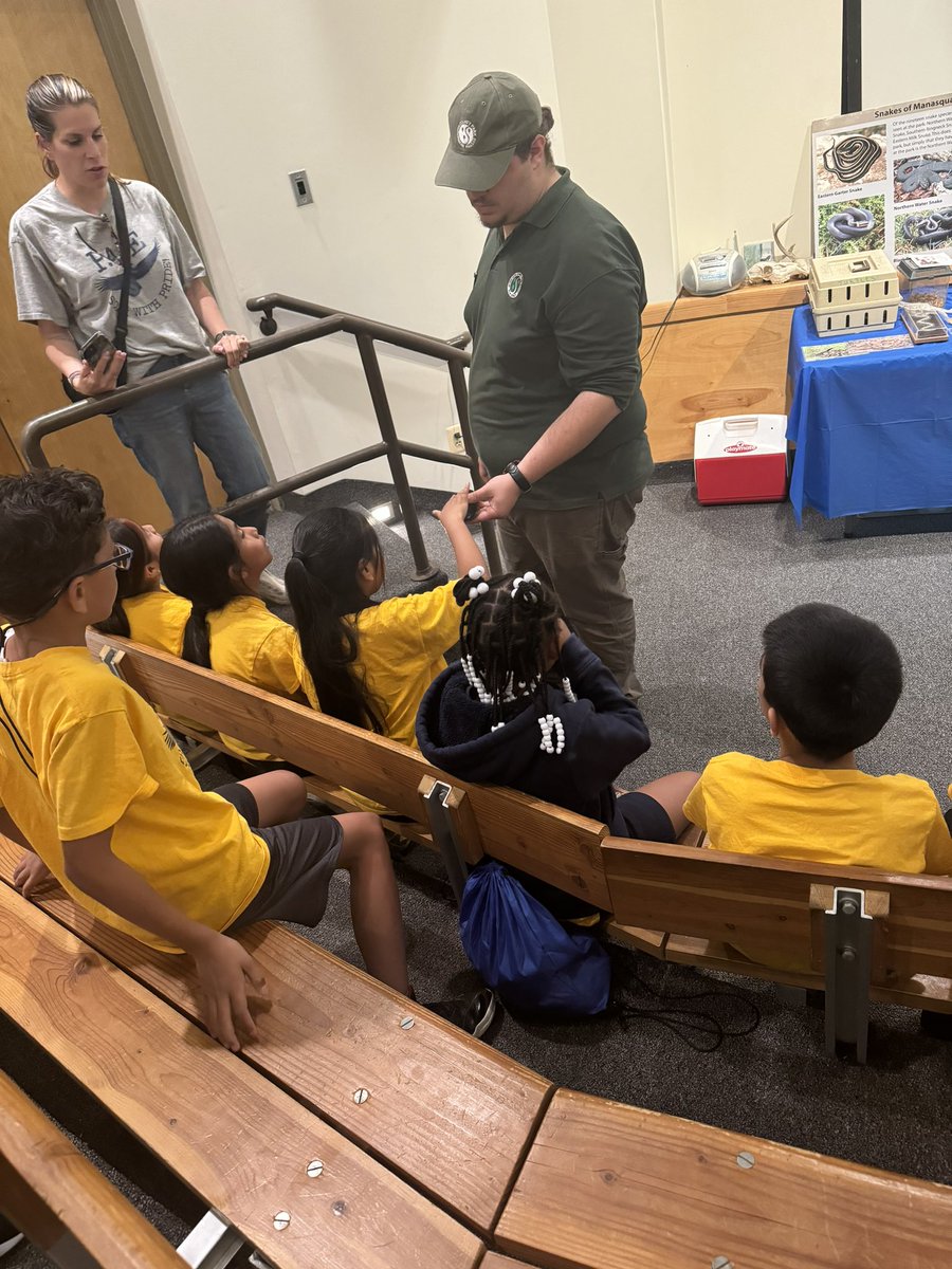 Ms.Trattler tweet media