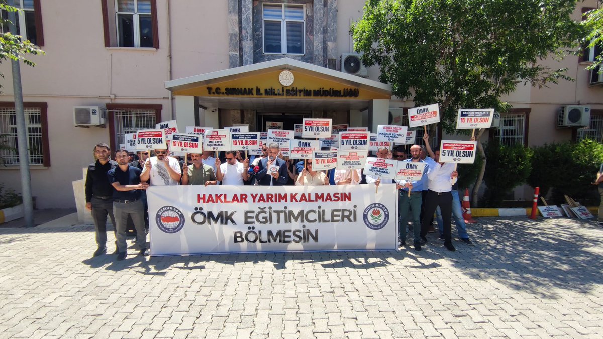ahmet4773ak's tweet photo. almayan;

☑️ Şube Müdürleri
☑️ İlçe Müdürleri
☑️ İl Müdür Yardımcıları
☑️ Eğitim Müfettişleri

#OMKEgitimcileriBolmesin
diye meydanlardan ses yükselttiler.

@RTErdogan
@dbdevletbahceli
@Yusuf__Tekin
@memetsimsek
@_aliyalcin_

ŞIRNAK https://t.co/6oQxAnovMg