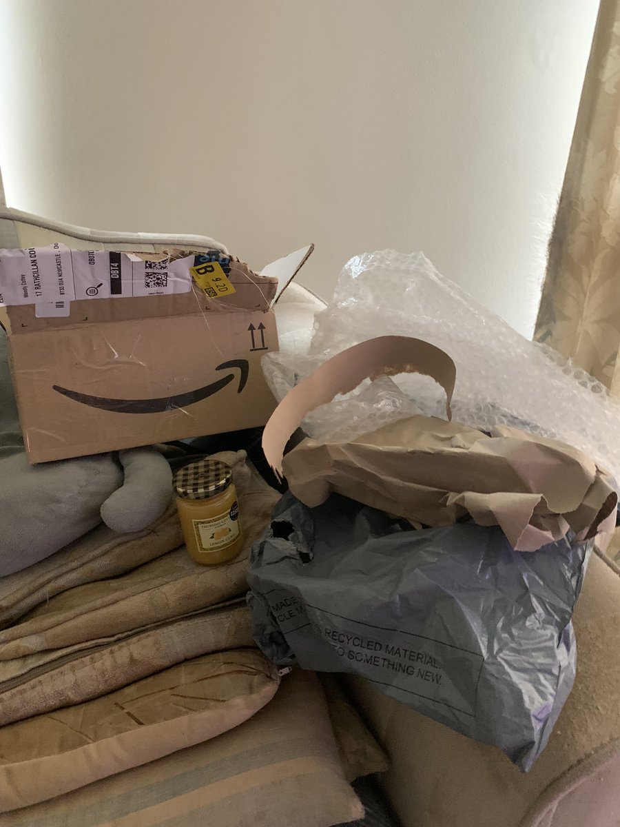 Tanster32's tweet photo. https://t.co/eGbzPGZXRq Ordered Lemon Curd and bought a small pot - 110ml. Yet you deem it ok to send it in 4 layers of wrapping &amp; enough to kill a pod of dolphins. It’s in a huge layer of bubble wrap, an outer plastic bag, 2 foot of brown paper a shoe box sized cardboard box https://t.co/Uf7AiO8VeE