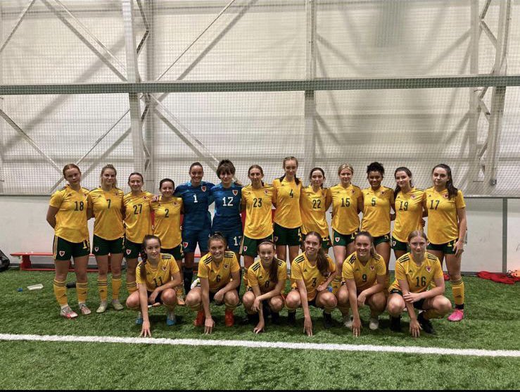 VerityJ12's tweet photo. 23/24 season 🏴󠁧󠁢󠁷󠁬󠁳󠁿⚽️ https://t.co/Y3z8orAFqH