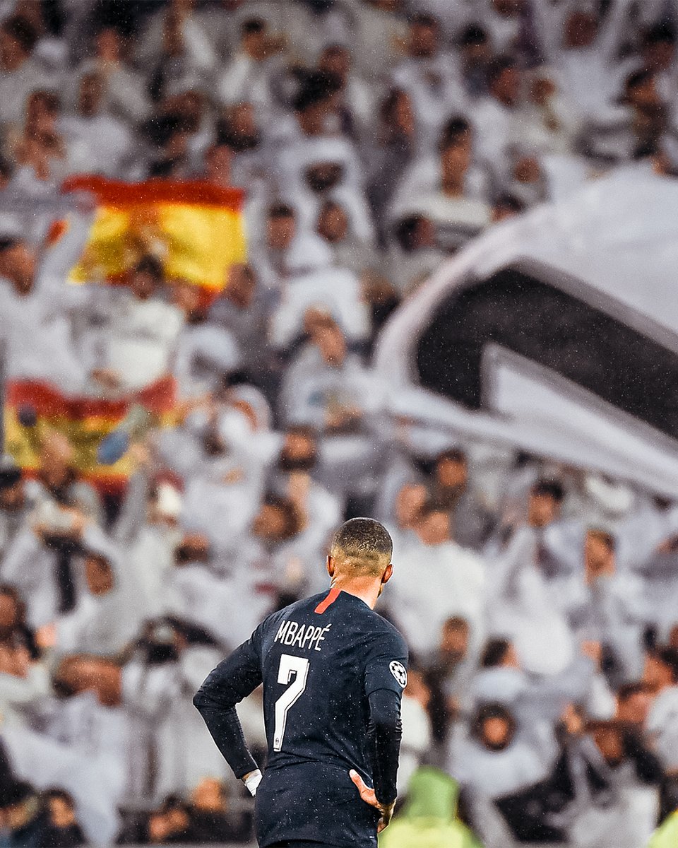 FIFAWorldCup's tweet photo. Bienvenido. 🇪🇸⚪️ https://t.co/fDYvpHsadW