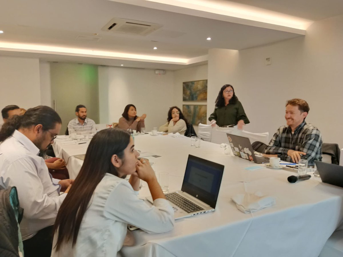 🚴‍♂️🚗 Fundación Biciacción Invitada por ICARE: Explorando Diferentes Medios de Transporte🚍🚦

invitados por ICARE para participar en su taller de mendigos de transporte que  nos permitió compartir y aprender diversas opciones de movilidad más seguras y sostenibles