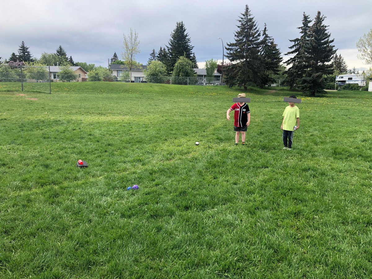 MrsSkogmanClass's tweet photo. We were introduced to the game Bocce today in gym. We will be playing this game all week during our gym class. https://t.co/dF3kumkdDX