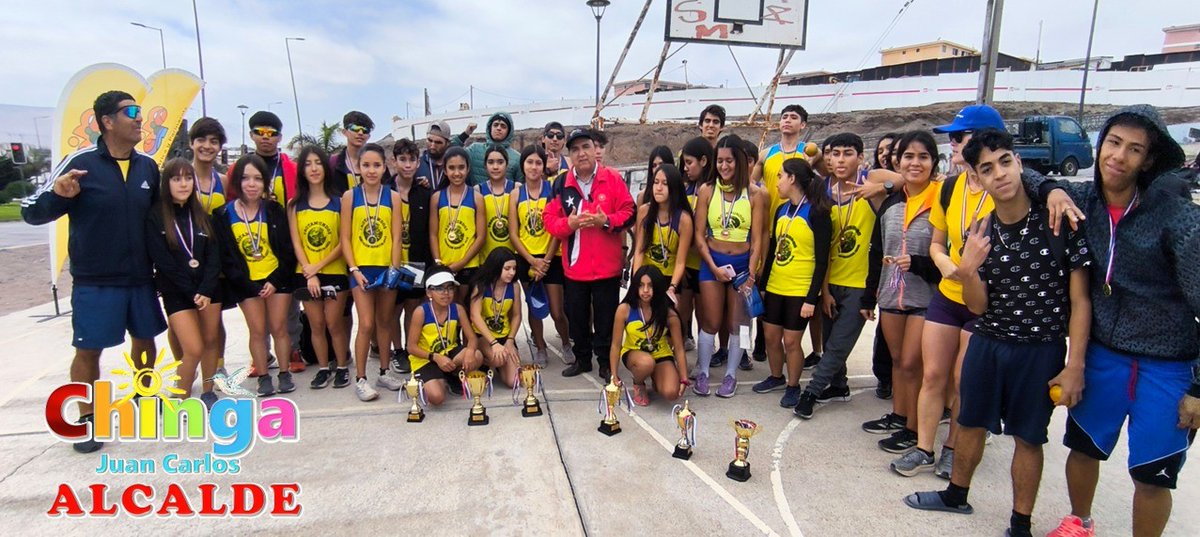 jcchinga's tweet photo. Colaborando con el club Atlético del Norte en la entrega de premios * Posta Héroes del Morro 2024 * Apoyar  será una de mis potentes propuestas .
 Me siento feliz de colaborar y premiar a los jóvenes en este evento en  homenaje a los héroes de la guerra del pacifico. https://t.co/bzvw6tZ597