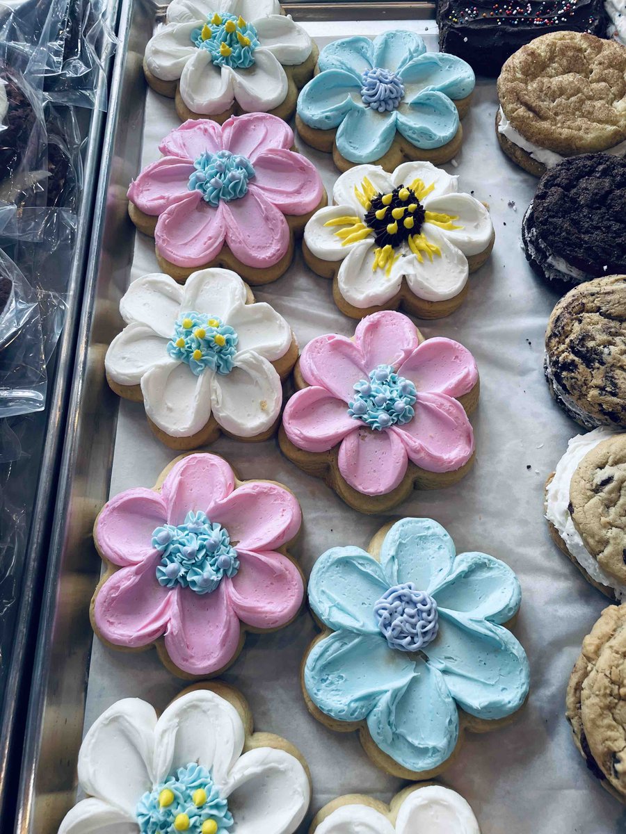 It’s cookie time! Treat yourself on this lazy crazy summer day!