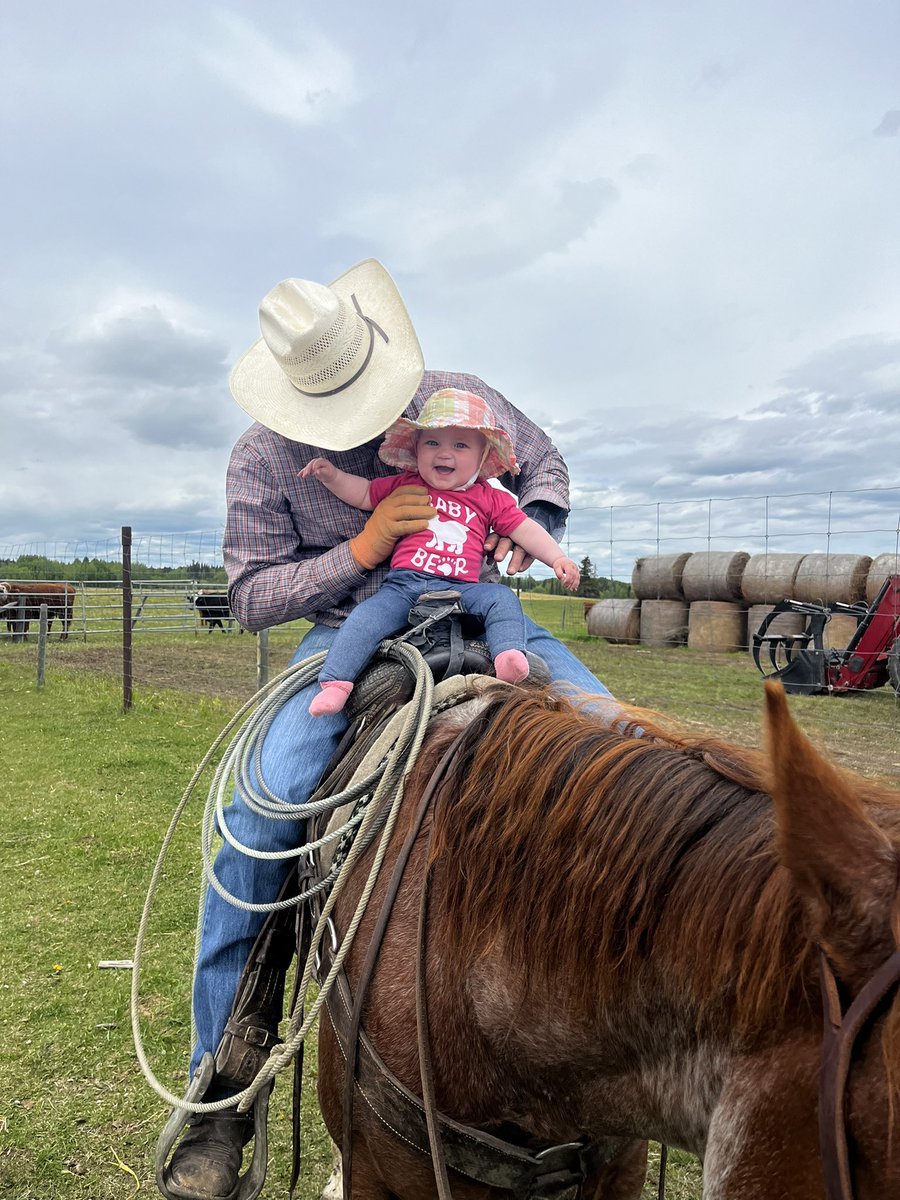 Being a mom has definitely changed how I participate in farming but this weekend, with the help of an awesome village I got to help in 2 different brandings. Lauren will be giving needles in no time.