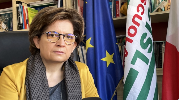 🟩‼️Ivana Barbacci a margine dell’incontro su sostituzione dei DSGA: applicare subito le novità introdotte dal #CCNL per il personale #ATA 👉tiny.cc/8wqcyz @CislNazionale @MIsocialTW @TecnicaScuola @Tuttoscuola @orizzontescuola