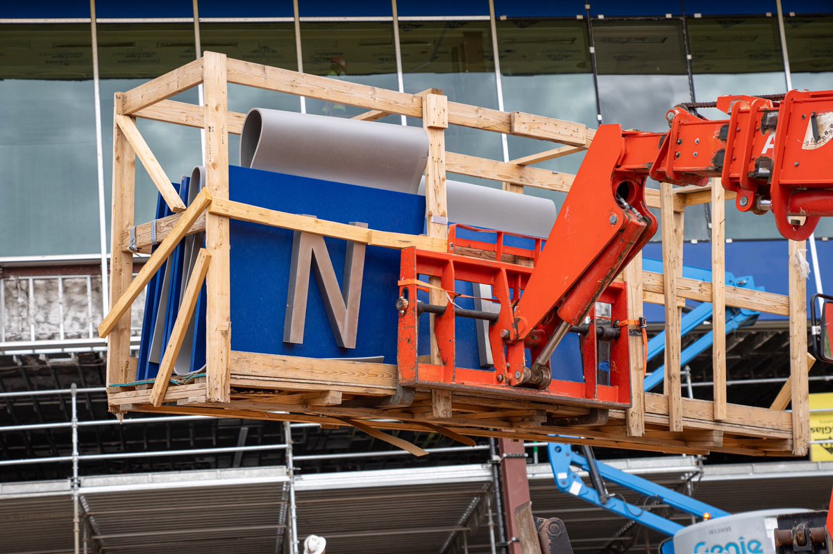 Air Force Falcons tweet media