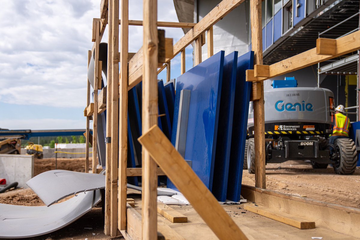 Air Force Falcons tweet media