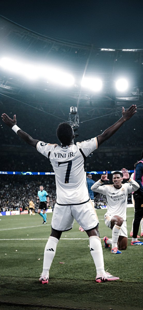 jra7123's tweet photo. #halamadridynadamás https://t.co/Jm2nuB9Ahc