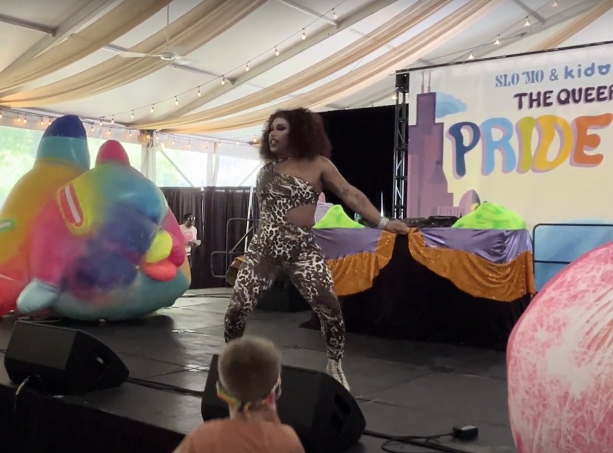 1/ A day after Ms. Rachel told her audience she didn’t care if they opposed her “Pride” post, her sidekick — a “they/them” named Jules — performed at the “Queer Fam Pride Jam.” The event was advertised as family friendly. It wasn’t. @SpencerLndqst captured for @realDailyWire