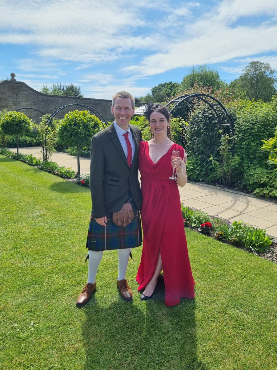 Hannah Ellis Gray tweet media