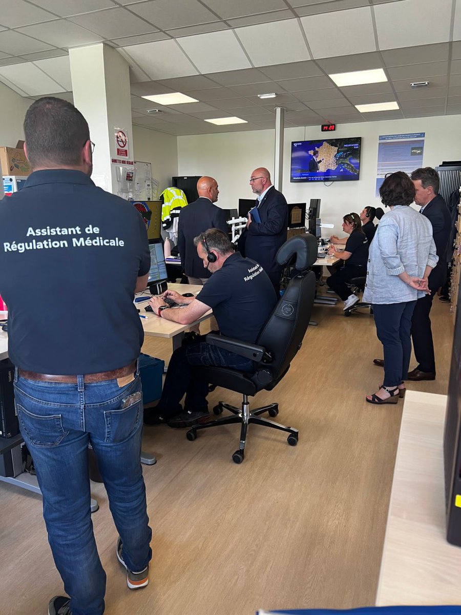 STEPHANE TRAVERT Avec Vous tweet media