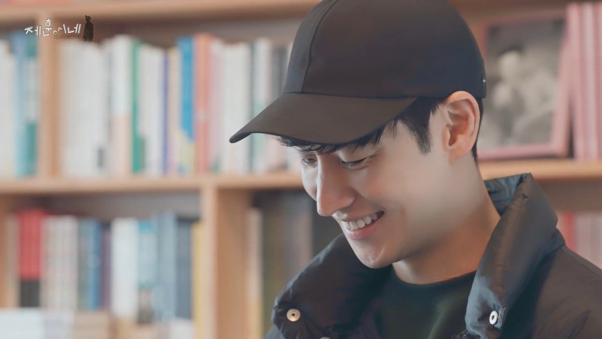 bjehoon's tweet photo. ชอบจังรอยยิ้มแบบนี้ ♡ รักเค้า https://t.co/BCIm3BPZgi
