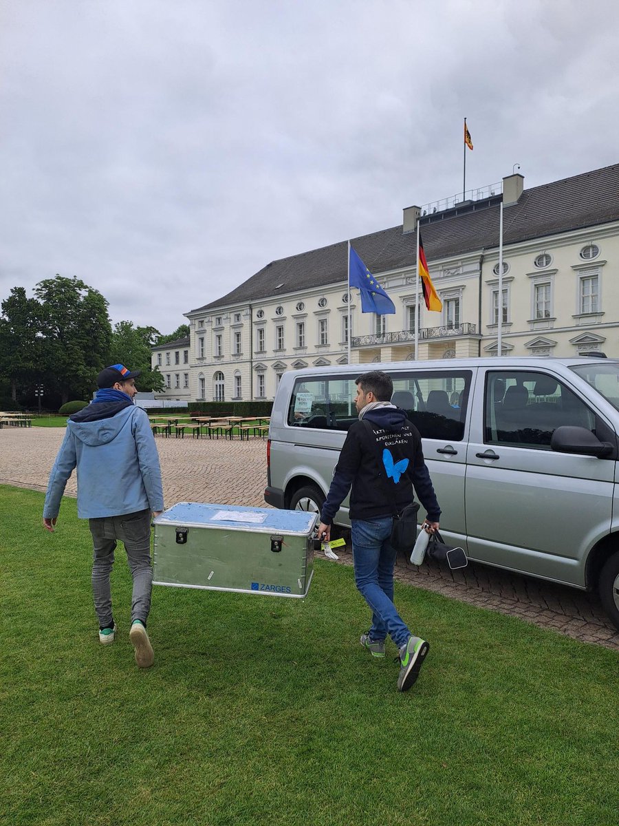 Are you ready?!? tomorrow #WocheDerUmwelt will start... with @GBOLIIIDarkTaxa  &amp; <a href="/Leibniz_LIB/">LIB</a> looking forward to 2 incredible days at #SchlossBellevue in #Berlin... meet us at tent no. 100... #biodiversity #WdU2024