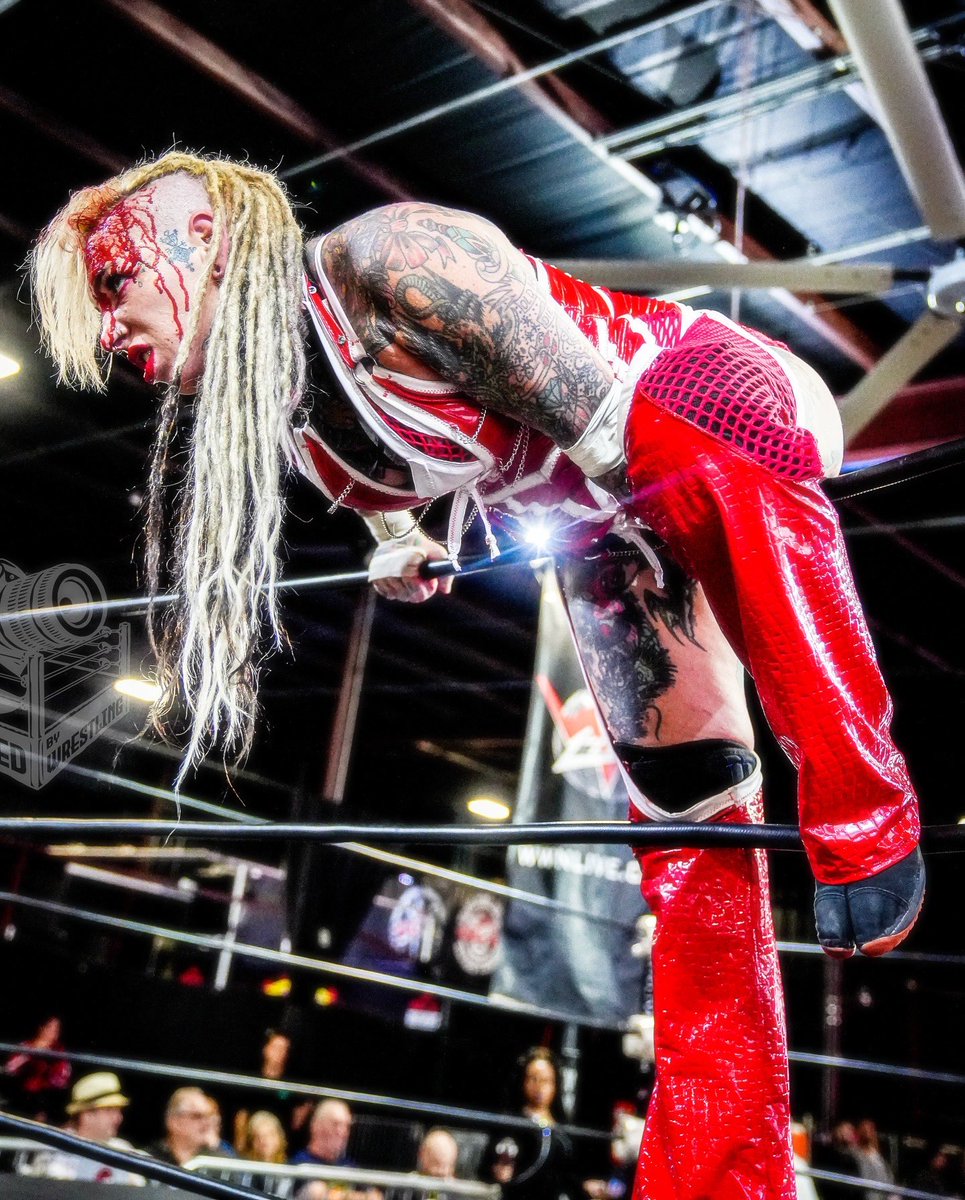 thefloridamaim's tweet photo. With every crown comes the guillotineโฆ
@WWNSHINE #shine77
๐ธ๐ณ @distractedbywrestling https://t.co/pqDGPA1sai