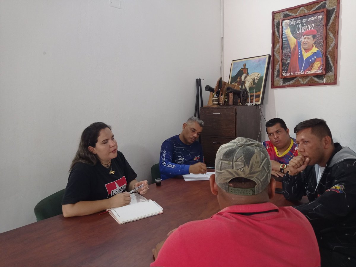 Reunión con GPPSB y equipo político Municipal, para Planificar  y organizar La agenda política electoral tomando en cuenta .
La organización 
Toma de espacios para la difusión de propaganda 
Formación ideológica 
Rumbo a la victoria 28J
#SanciónCero