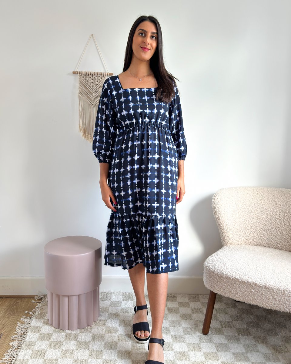 MinervaFabrics's tweet photo. How beautiful is this @tammyhandmade Raj Dress, Tammy has sewn up in our brand-new Shibori Stars Linen Look Viscose?

Find out more at https://t.co/JRyns0UOgc

#Minerva #MinervaMakes #MinervaMakers #SewCreative #SewingBlogger #ElasticatedSleeves #BigSleeveEnergy #SummerFabric https://t.co/0CJ9V0FQ1r