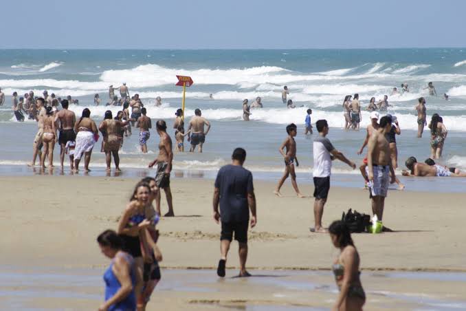 Governo Lula ACABA de se manifestar 100% CONTRÁRIO ao projeto Bolsonarista que quer PRIVATIZAR as praias do Brasil. 

A PRESSÃO do povo e o nosso governo NÃO vão deixar esse ABSURDO passar!!!